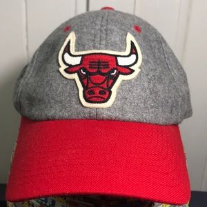 Chicago Bulls M&N Wool Curved Brim SnapBack Hat